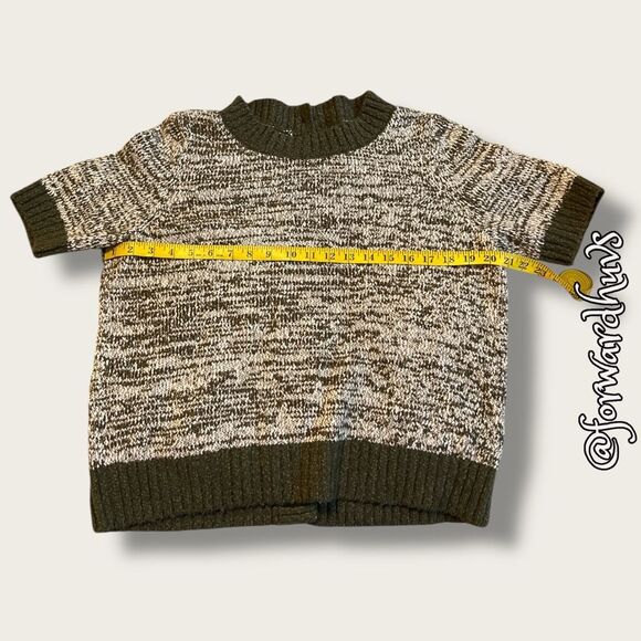 Anthropologie Moss Green Knit Sweater Tee – Versatile and Stylish - Picture 4 of 11